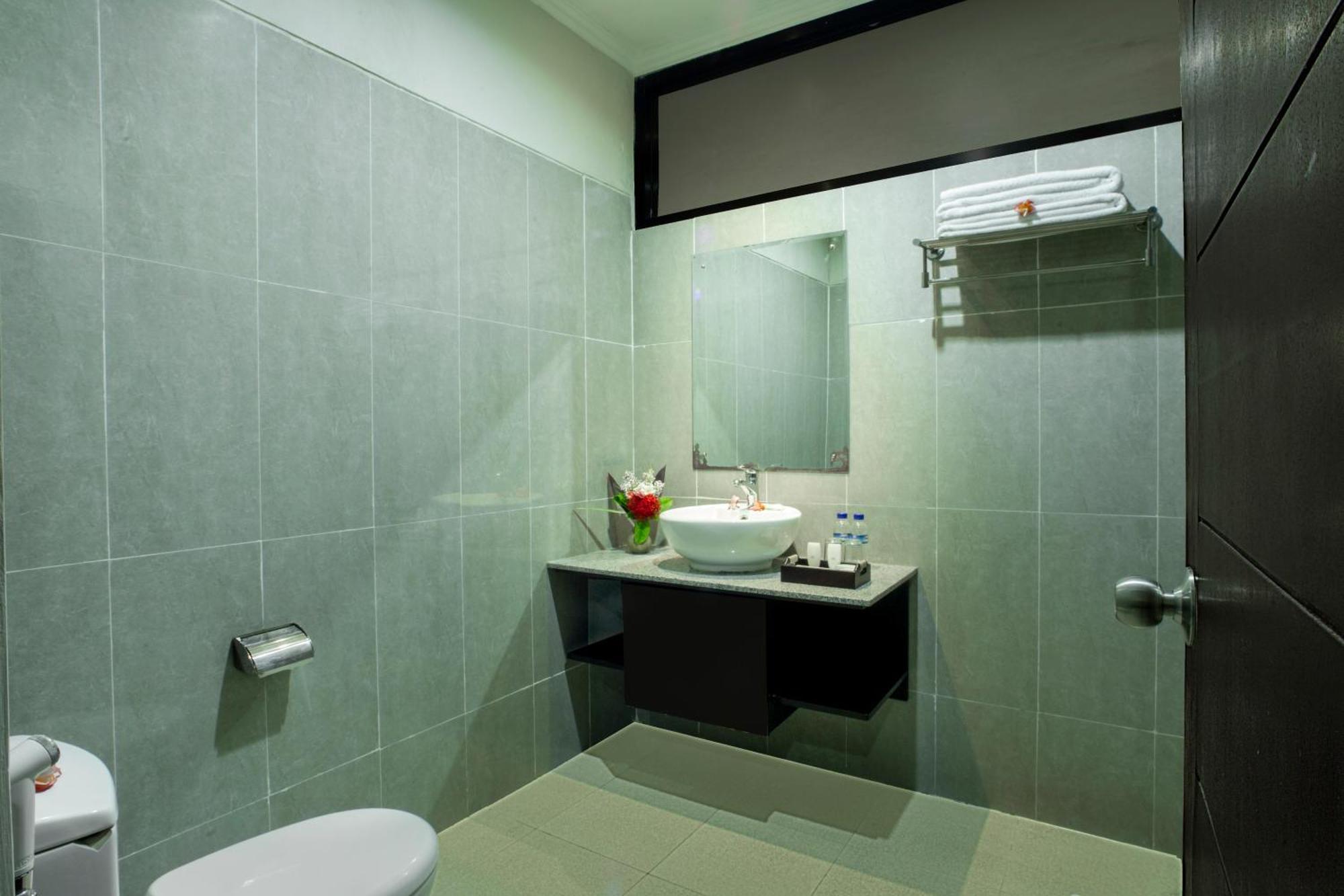 New Garden View Resort Legian Quarto foto